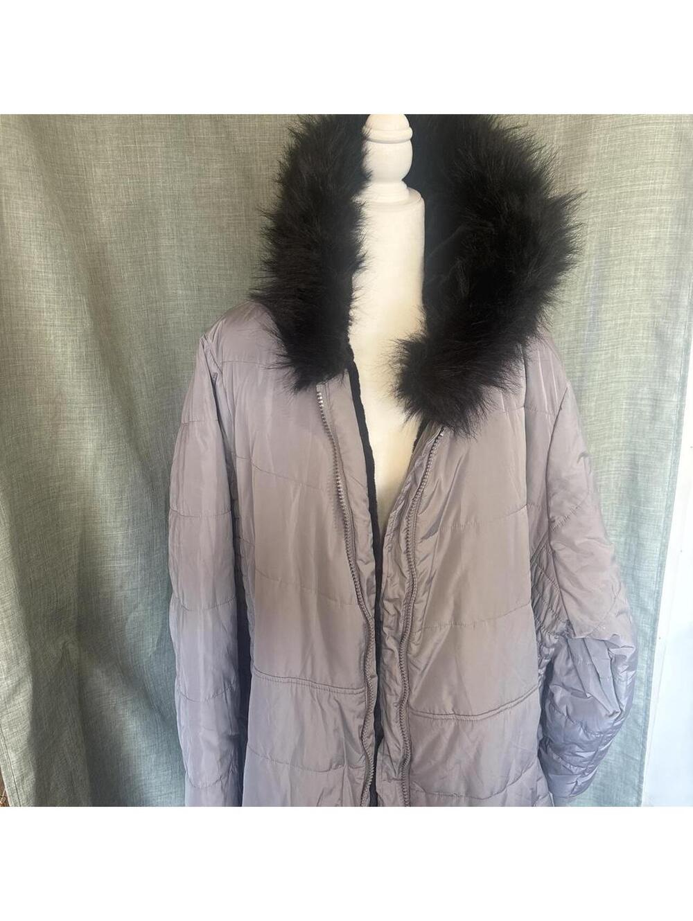 Size 6 Torrid Jacket